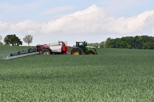 The widespread use of pesticides is one of the reasons for the current biodiversity crisis.