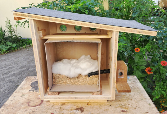 Schnittmodell des Hummelkastens