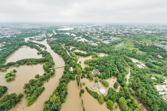 Halle (Juni 2013). Die Saale zhlt nach den Ergebnissen der UFZ-Wissenschaftlern zu den Flssen mit einer hohen Hochwasserkomplexitt.