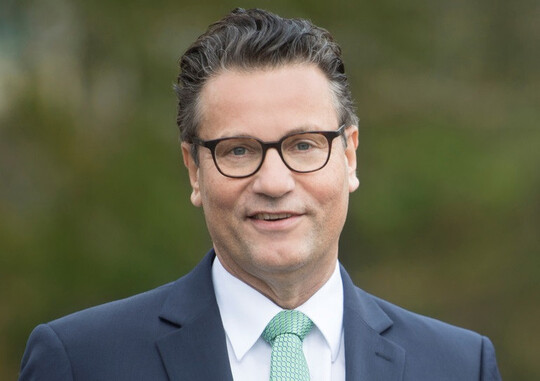 Baden-Württembergs Landwirtschaftsminister Peter Hauk (CDU) spricht sich für eine komplette Aufhebung des Tierhaltungskennzeichengesetzes aus.