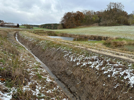 Negativbeispiel: Grabenrumung bei Oberunsbach