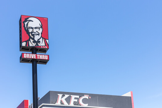 KFC unterzeichnete 2019 das „Better Chicken Commitment“.