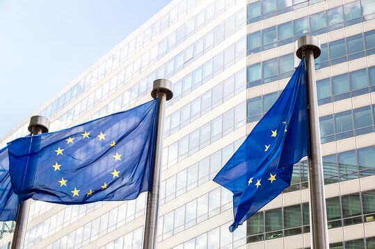 Der Gesetzentwurf zur Tierhaltungskennzeichnung von EU-Kommission geprüft.