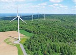Abb. 8: Die Auswirkungen der Erschließung der Windparks werden ebenfalls diskutiert.<br /> The effects of the infrastructure of wind farms are also discussed.