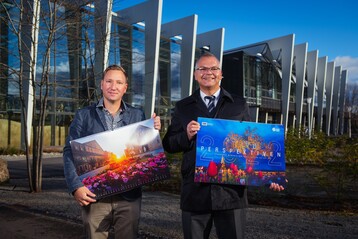  links Steve Bauerschmidt, Fotograf   rechts SWE Konzerngeschftsfhrer Peter Zai.