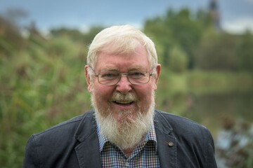 Prof. em. Dr. Michael Succow setzt sich bereits jahrzehntelang fr den Natur- und Klimaschutz ein und wird sich auch weiterhin fr den Schutz der Natur engagieren. Zu tun gibt es fr ihn genug.