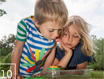 10 Spielerisch können Kinder den Lebensraum Wald auf dem Entdeckerpfad Rostocker Heide erleben.