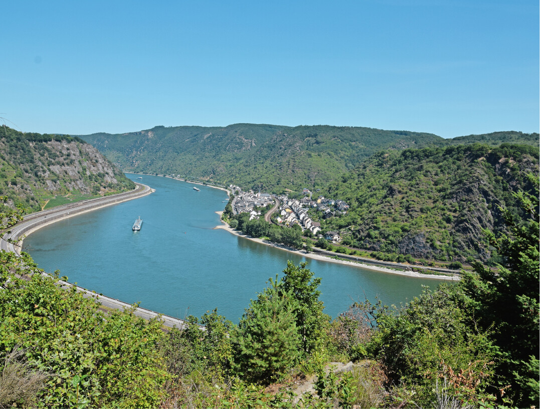 Insbesondere große Bundeswasserstraßen wie der Rhein bekommen eine Sonderbehandlung bei der Umsetzung der Wasserrahmenrichtlinie.