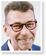 Prof. Dr.
Eckhard Jedicke,
Professor für Landschaftsentwicklung