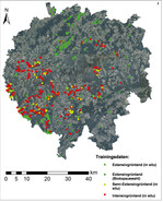 Abb. 2: Räumliche Verteilung der vor Ort (in situ) und aus Biotopkartierungsdaten (Biotopauswahl) ermittelten Trainingsdaten im Untersuchungsgebiet. Spatial dispersal of training data identified in-situ and from biotope mapping (selection og biotopes) in the study area.