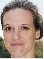 Dr. Maria Vlaic hat Biologie studiert und an der Uni Göttingen in den Forstwissenschaften promoviert. Seit 2013 ist sie Mitarbeiterin des NABU Sachsen, unter anderem im Projekt Lebendige Luppe.