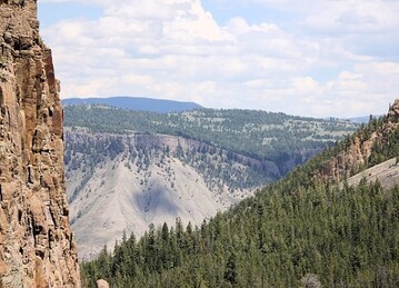 Das Erfolgsmodell Nationalparke begann vor 150 Jahren mit 
dem Nationalpark Yellowstone.